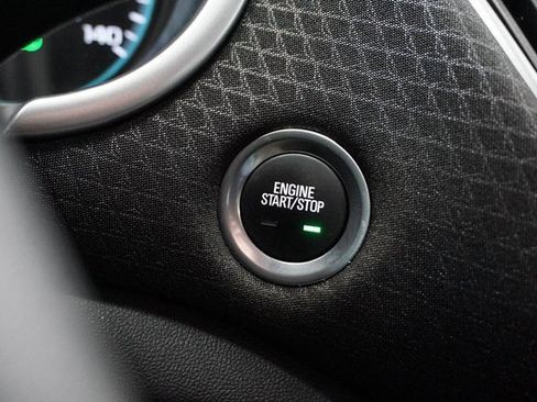 Used 2025 Chevrolet Malibu RS image 24