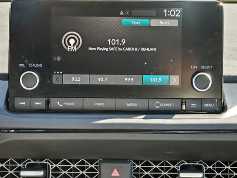 Used 2023 Honda Accord EX image 18