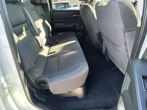 Used 2023 Nissan Frontier SV w/ SV Convenience Package image 25