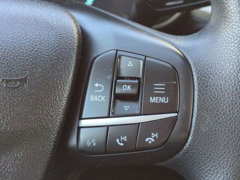 Used 2022 Ford Escape SE image 24