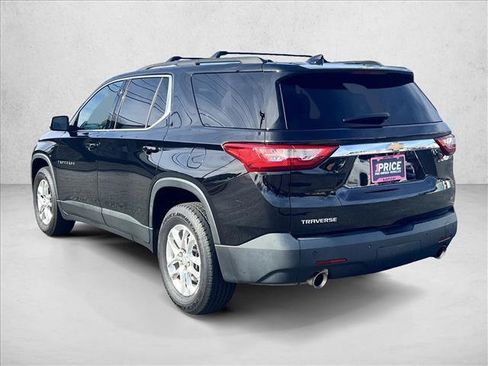 Used 2021 Chevrolet Traverse LT image 7