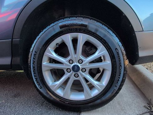 Used 2018 Ford Escape SEL image 14