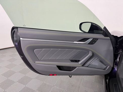 Certified 2022 Porsche 911 Turbo S AWD/4WD image 18