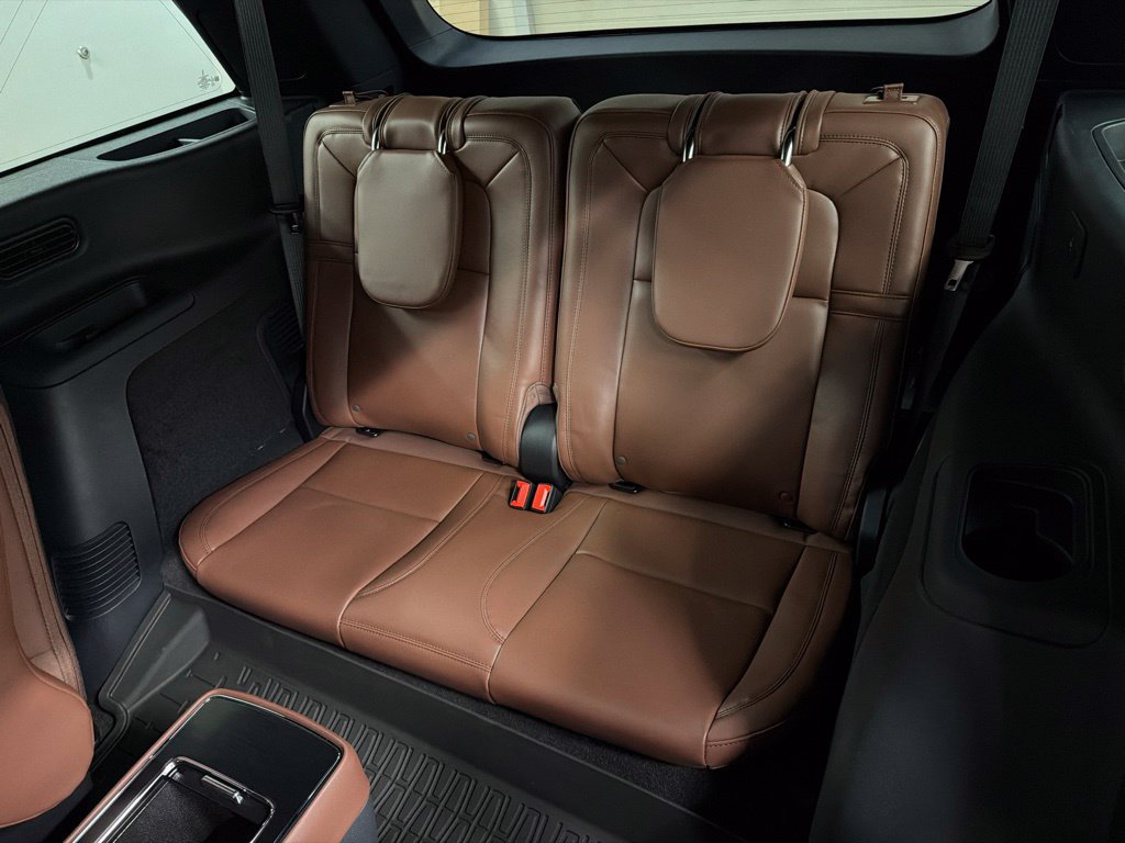 New 2027 Lincoln Aviator Reserve AWD/4WD image 32