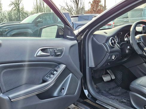 Used 2015 Mercedes-Benz GLA 45 AMG 4MATIC image 23