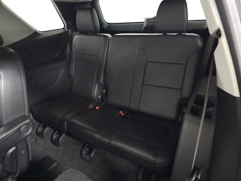 Used 2019 Chevrolet Traverse LT w/ LT Premium Package image 35