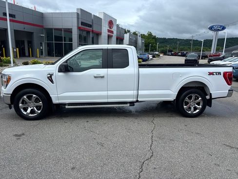 Used 2023 Ford F150 XLT w/ Max Trailer Tow Package AWD/4WD image 4