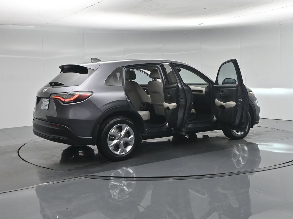 Used 2024 Honda HR-V LX image 5