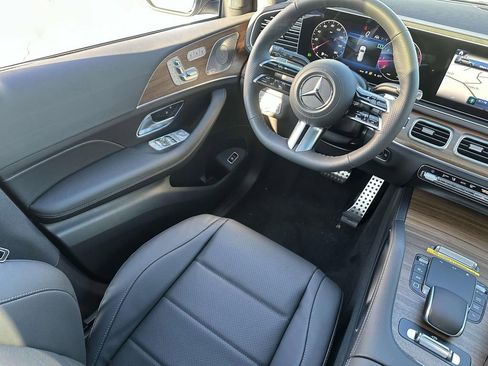 Used 2025 Mercedes-Benz GLS 450 GLS  450 image 28