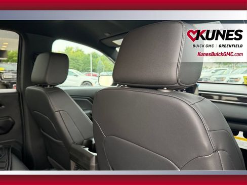 New 2026 GMC Canyon Elevation w/ Convenience Package AWD/4WD image 32
