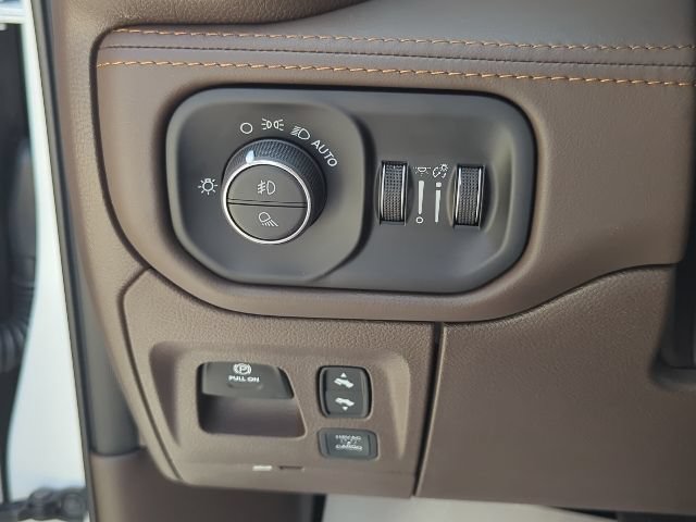 New 2027 RAM 1500 Limited AWD/4WD image 24