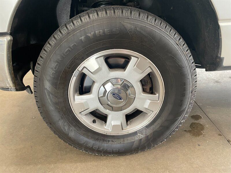 Used 2013 Ford F150 XLT w/ Mid Equipment Group AWD/4WD image 17