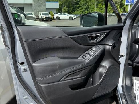 Used 2020 Subaru Forester Premium image 15