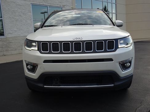 Used 2021 Jeep Compass Limited w/ Sun and Sound Group AWD/4WD image 6