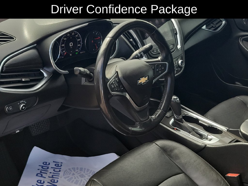 Used 2019 Chevrolet Malibu Hybrid w/ Leather Package FWD image 9