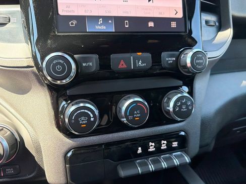 New 2026 RAM 1500 Warlock AWD/4WD image 12