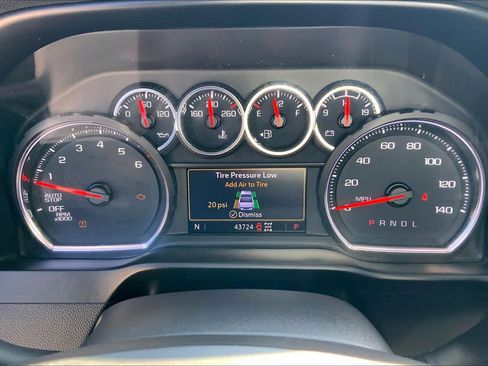 Used 2021 Chevrolet Silverado 1500 RST w/ Texas Edition Plus AWD/4WD image 26