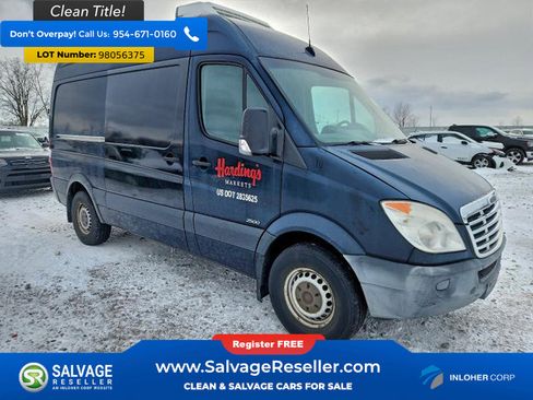 Used 2013 Freightliner Sprinter 2500 image 5