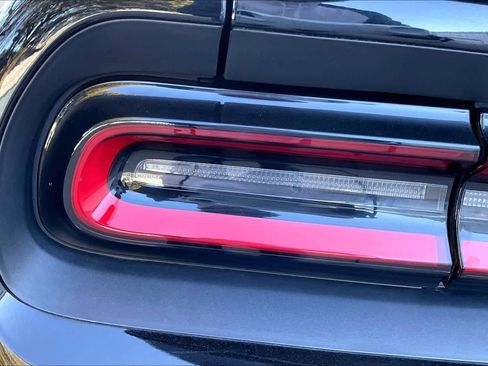Used 2023 Dodge Challenger SXT image 23