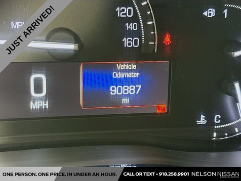 Used 2019 Cadillac XT5 Luxury FWD image 12