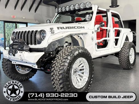 Used 2025 Jeep Wrangler Unlimited Rubicon AWD/4WD image 16