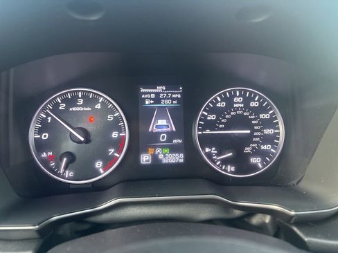 Used 2021 Subaru Outback Limited image 24