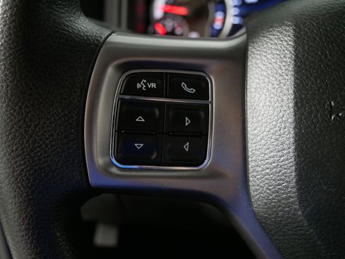 Used 2023 RAM 1500 Classic SLT w/ Electronics Group AWD/4WD image 27