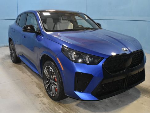 New 2026 BMW X2 xDrive28i w/ Technology Package image 1