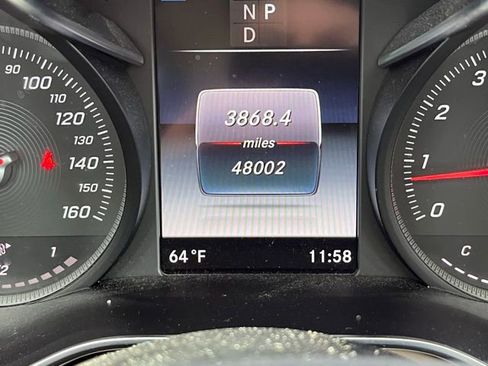 Used 2019 Mercedes-Benz GLC 300 4MATIC image 14