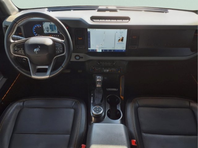 Used 2022 Ford Bronco Badlands w/ Sasquatch Package AWD/4WD image 15