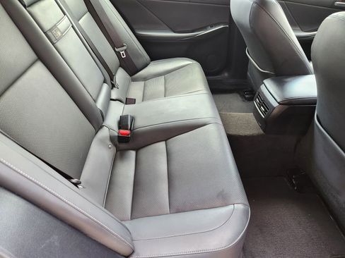 Certified 2023 Lexus IS 300 w/ Premium Package image 32