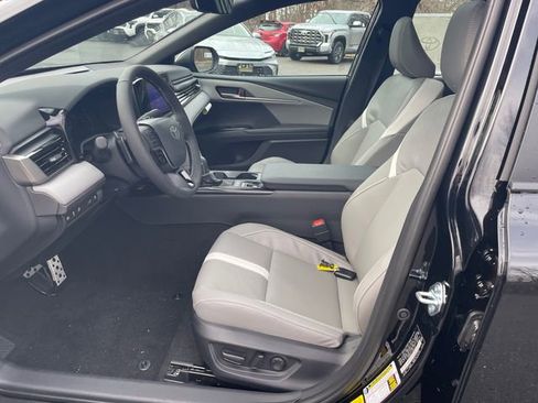 New 2026 Toyota Camry SE image 38