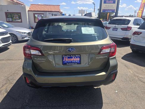 Used 2019 Subaru Outback 2.5i AWD/4WD image 11