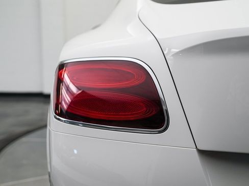 Used 2016 Bentley Continental GT V8 S image 15