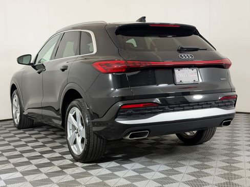 Certified 2025 Audi Q5 Premium w/ Premium Plus AWD/4WD image 3