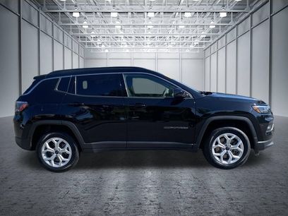 Used 2025 Jeep Compass Latitude