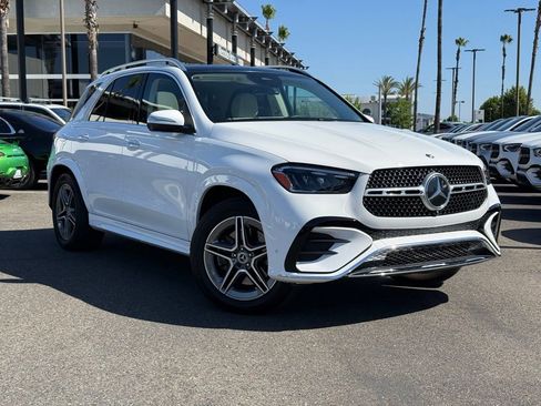 Used 2026 Mercedes-Benz GLE 450 4MATIC image 1