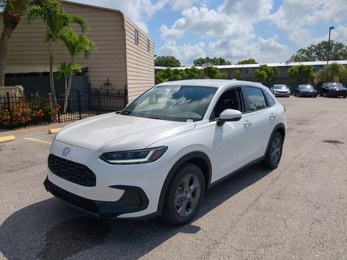 New 2026 Honda HR-V LX image 10