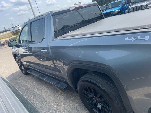Used 2020 GMC Sierra 1500 Elevation w/ Elevation Value Package AWD/4WD image 10