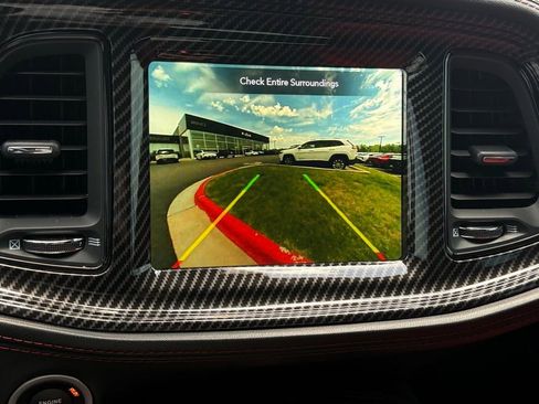 Used 2022 Dodge Challenger R/T Scat Pack RWD image 16