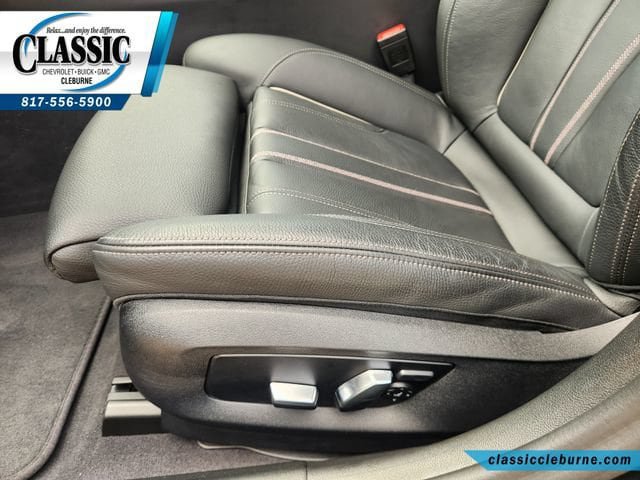 Used 2023 BMW 540i w/ Executive Package RWD image 25