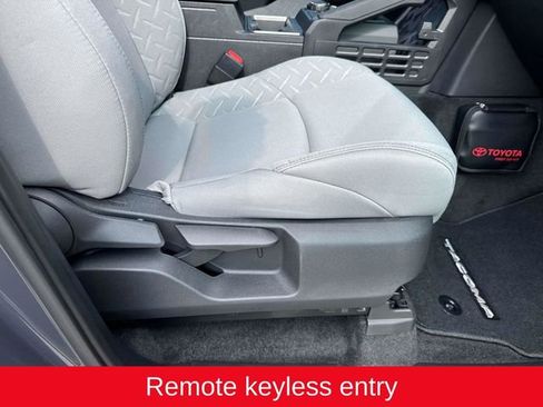 Used 2025 Toyota Tacoma SR5 image 13