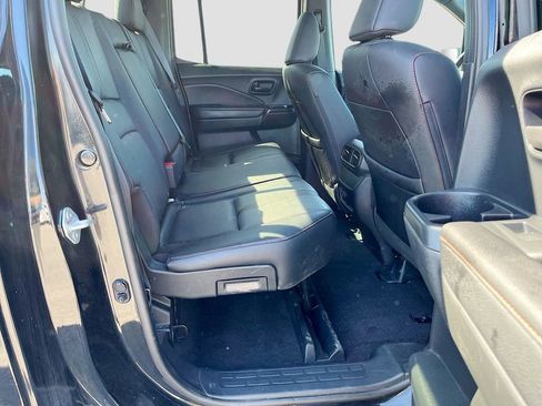 Used 2025 Honda Ridgeline TrailSport image 24