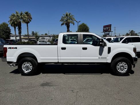 Used 2018 Ford F250 XL w/ Power Equipment Group AWD/4WD image 8