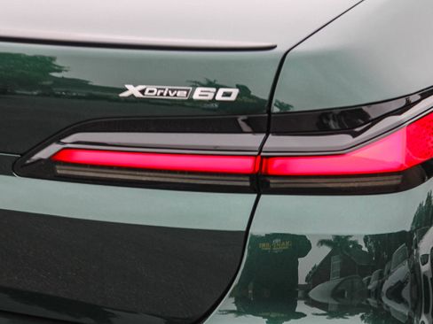 New 2026 BMW i7 xDrive60 AWD/4WD image 7