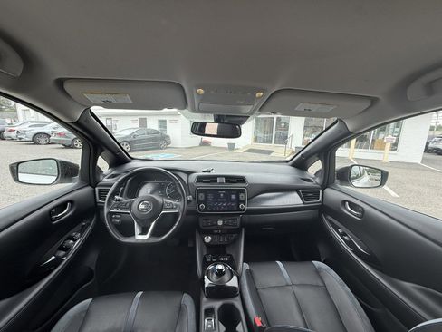 Used 2020 Nissan Leaf SL Plus FWD image 25
