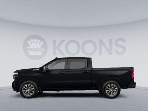 Used 2021 Chevrolet Silverado 1500 RST w/ Diesel Off-Road Package AWD/4WD image 2