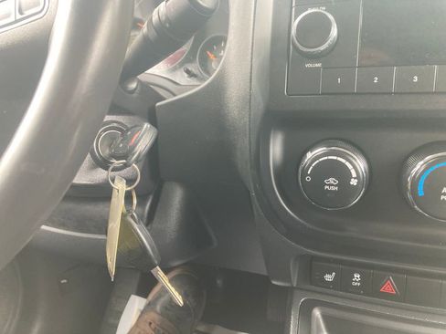 Used 2015 Jeep Patriot High Altitude AWD/4WD image 21