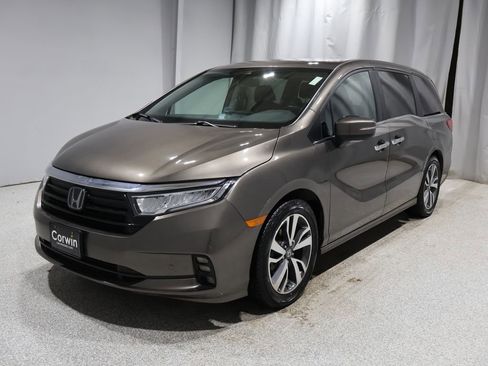 Used 2022 Honda Odyssey Touring image 5