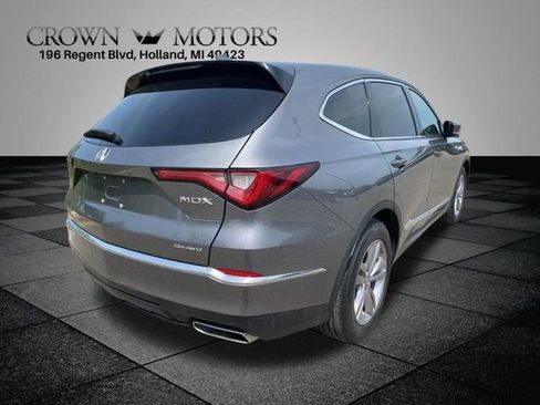 Used 2024 Acura MDX SH-AWD image 11